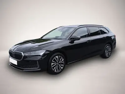 Gebraucht Skoda Superb 150 PS (110 kW) 2025 Schwarz Kombi
