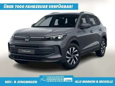 Delfingrau metallic Neu 2025 VW Tiguan SUV | 37.163 € (Superpreis)