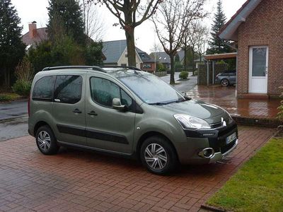 Gebraucht Citroën Berlingo XTR 114 PS (83 kW) 2013 Grün Van / Kleinbus
