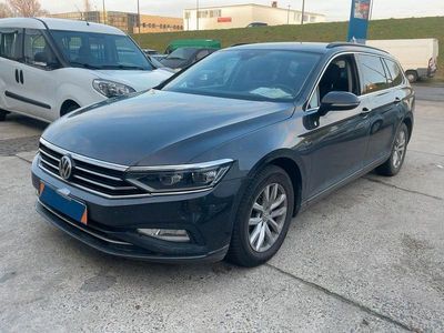 Gebraucht VW Passat Business 120 PS (88 kW) 2020 Grau Kombi