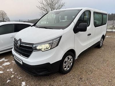 Weiß Gebraucht 2022 Renault Trafic Van / Kleinbus | 22.900 € (Etwas zu teuer)