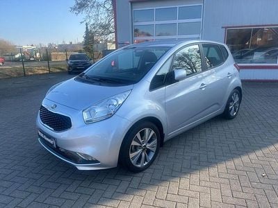 Gebraucht Kia Venga Spirit 125 PS (91 kW) 2018 Silber Kleinwagen