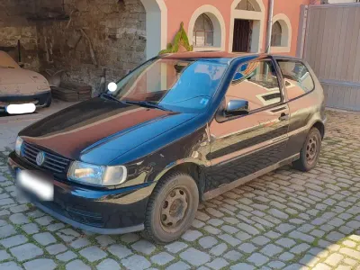 Usata VW Polo Conceptline 75 CV (55 kW) 1996 Nero Utilitaria