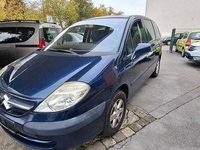 Citroën C8