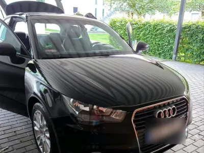 Gebraucht Audi A1 86 PS (63 kW) 2014 Schwarz Kleinwagen