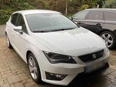 Gebraucht Seat Leon FR 150 PS (110 kW) 2014 Weiß Limousine