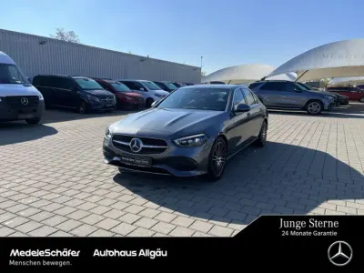 Gebraucht Mercedes 200 Avantgarde 163 PS (119 kW) 2024 Lack selenitgrau (metallic) Limousine