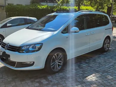 Gebraucht VW Sharan 140 PS (102 kW) 2014 Weiß Van / Kleinbus