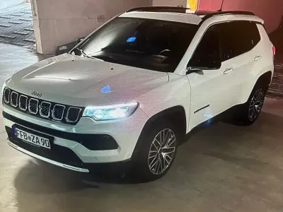 Gebraucht Jeep Compass Limited 150 PS (110 kW) 2022 Weiß SUV