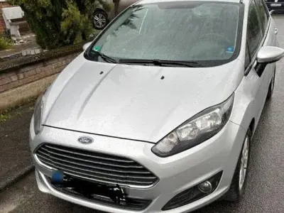 Gebraucht Ford Fiesta Trend 101 PS (74 kW) 2015 Kleinwagen