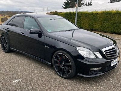 gebraucht Mercedes R63 AMG e500Optik amg