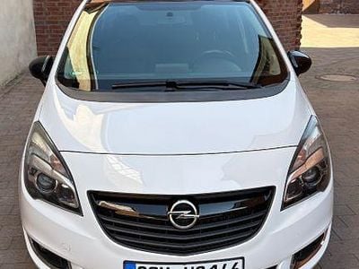 Gebraucht Opel Meriva Color Edition 110 PS (80 kW) 2015 Weiß Van / Kleinbus