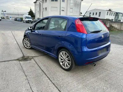 Brugt Fiat Punto 95 HK (69 kW) 2008 Blå Hatchback