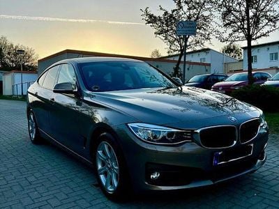 BMW 330 Gran Turismo