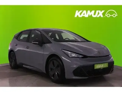 Gebraucht Cupra Born 150 kW (204 PS) 2024 Mondsteingrau Kleinwagen