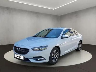 Usata Opel Insignia Edition 140 CV (102 kW) 2019 Bianco Berlina