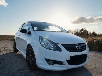 Gebraucht Opel Corsa Edition 90 PS (66 kW) 2008 Weiß Kleinwagen
