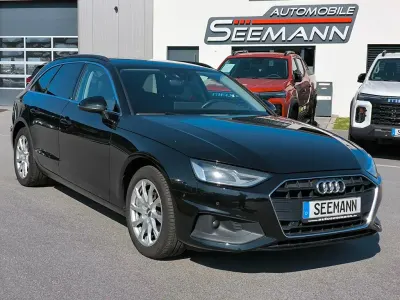 Gebraucht Audi A4 Ambiente 204 PS (150 kW) 2021 Schwarz Kombi