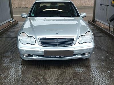 Mercedes C180