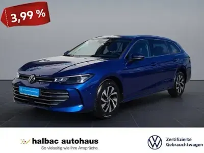 Gebraucht VW Passat Business 150 PS (110 kW) 2025 Reef blue metallic Kombi