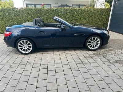 Gebraucht Mercedes SLK200 184 PS (135 kW) 2011 Blau Cabrio