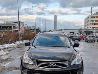 Schwarz Gebraucht 2013 Infiniti Ex30 Premium SUV | 10.400 €