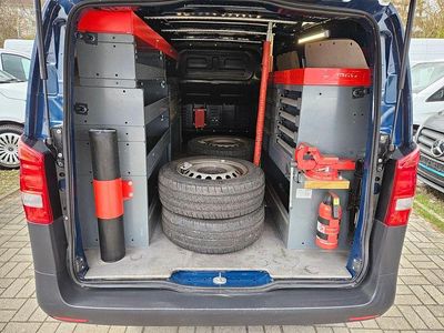 Gebraucht Mercedes Vito 163 PS (119 kW) 2020 Blau Van