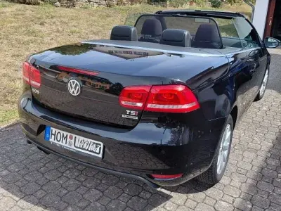 Gebraucht VW Eos 122 PS (89 kW) 2012 Schwarz Cabrio