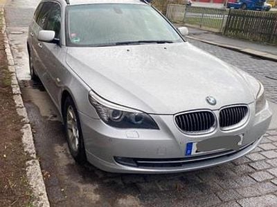 BMW 523