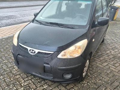 Gebraucht Hyundai i10 67 PS (49 kW) 2010 Schwarz Kleinwagen