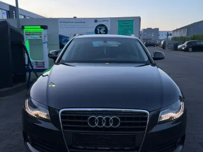 Gebraucht Audi A4 S-Line 140 PS (102 kW) 2009 Grau Kombi