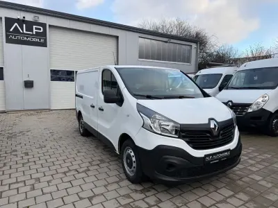 Gebraucht Renault Trafic 121 PS (88 kW) 2019 Weiß Van / Kleinbus