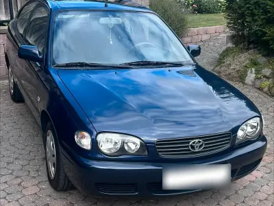 Gebraucht Toyota Corolla 97 PS (71 kW) 2001 Blau Kleinwagen