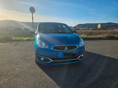 Usata Mitsubishi Space Star Diamant Edition 80 CV (58 kW) 2020 Blu Utilitaria
