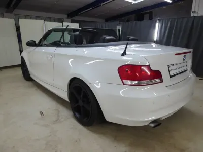Gebraucht BMW 120 Cabriolet 177 PS (130 kW) 2008 Weiß Cabrio