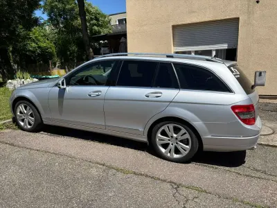 Gebraucht Mercedes 220 Avantgarde 170 PS (125 kW) 2010 Silber Kombi