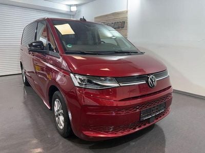 Gebraucht VW Multivan 150 PS (110 kW) 2024 Rot Van