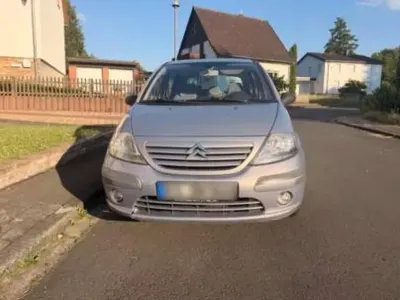 Gebraucht Citroën C3 109 PS (80 kW) 2003 Violet Kleinwagen