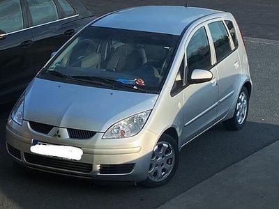 Usata Mitsubishi Colt 70 CV (51 kW) 2005 Grigio Utilitaria
