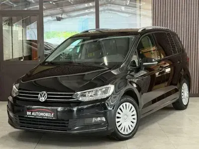 Gebraucht VW Touran Sound 116 PS (85 kW) 2017 Deep black perleffekt Van / Kleinbus
