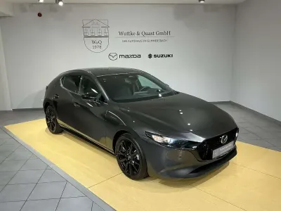 Neu Mazda 3 Homura-Line 140 PS (102 kW) 2026 Polymetal gray Limousine