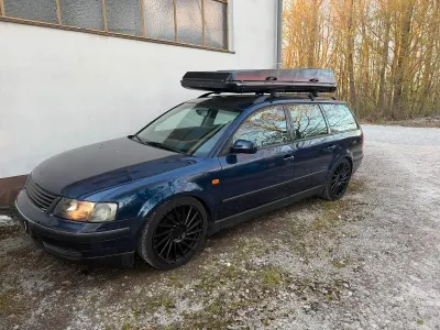 Usata VW Passat 116 CV (85 kW) 2001 Blu Station wagon