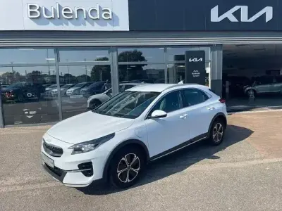 Używany Kia XCeed Vision 141 KM (103 kW) 2022 Biały SUV