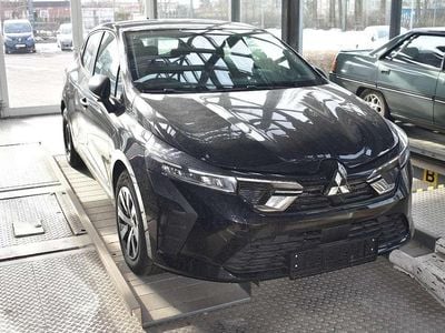 Neu Mitsubishi Colt Basis 67 PS (49 kW) 2025 Onyxschwarz Kleinwagen