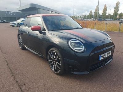 Second-hand Mini Cooper SE 160 kW (218 CP) 2024 Gri Hatchback