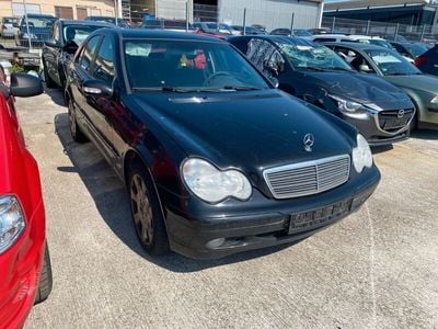 Mercedes C180