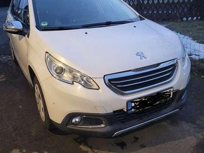 Gebraucht Peugeot 2008 Business-Line 120 PS (88 kW) 2015 SUV