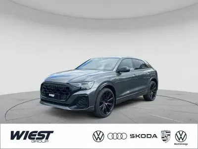 Neu Audi Q8 Ambiente 489 PS (359 kW) 2026 Daytonagrau perleffekt SUV