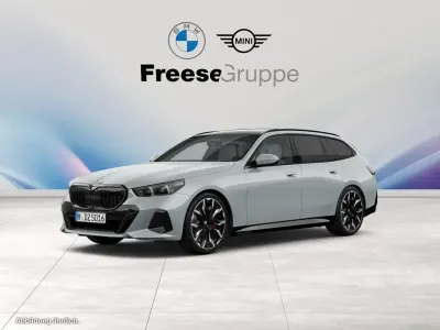 Neu BMW 540 M Sport 303 PS (222 kW) 2026 Silber Limousine