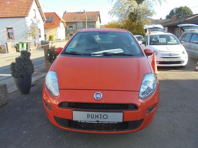 Gebraucht Fiat Punto Street 69 PS (50 kW) 2014 Orange Kleinwagen